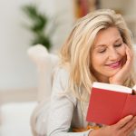 Conheça os livros best-sellers desse ano e escolha o seu